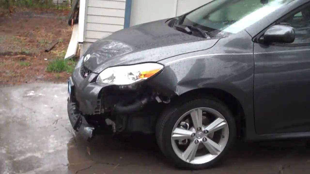 damage toyota car #2