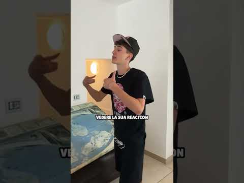 Ho costruito una stanza segreta per gaming in casa mia! #shorts