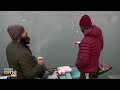 Srinagar: Upper Layer of Dal Lake Freezes Further Amid Sub-Zero Temperatures | News9  - 01:48 min - News - Video