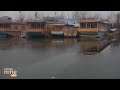 Srinagar: Upper Layer of Dal Lake Freezes Further Amid Sub-Zero Temperatures | News9