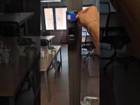 Anviz C2 Slim & Jweb-KEY: Controllo Accessi Coworking Bologna | Badge e Impronta Digitale
