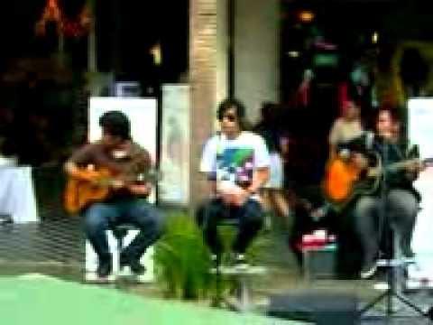 The FootPrints - Me and You (acoustic).mp4