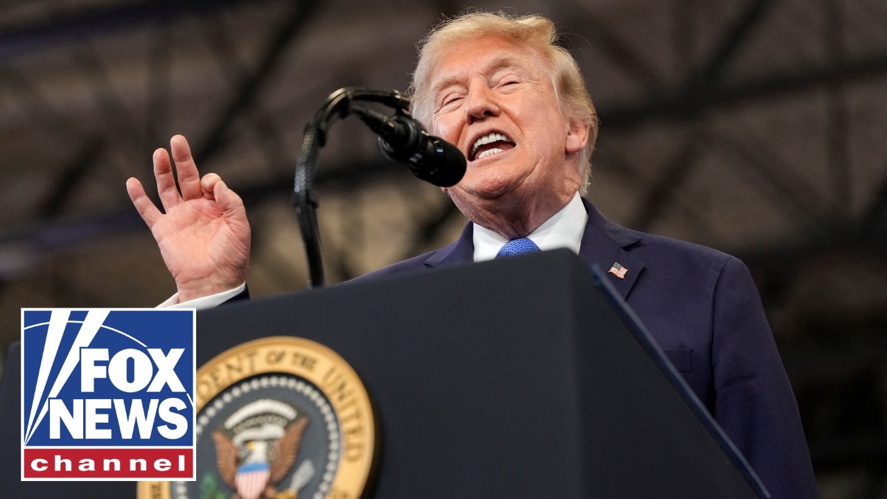 WATCH LIVE: Trump delivers remarks at the Nassau County Police Academy Center