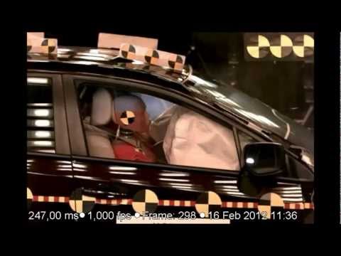 crash test video Subaru Impreza din 2007