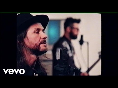 Feeder - Paperweight