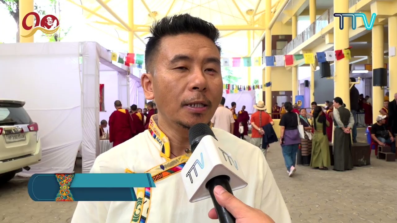 བོད་ཀྱི་བཟོ་རིག་སྒྱུ་རྩལ་འགྲེམས་སྟོན་གོ་སྒྲིག་ལམ་ནས་༸སྐུའི་གོ་སྟོན་གྱི་བྱམས་བརྩེའི་ལོ་སྲུང་བརྩི།