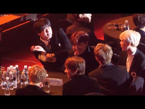 180125 방탄소년단 (BTS) 뉴이스트 (NU'EST) W - WHERE YOU AT 무대 리액션부자 진 직캠 Fancam (2018 서울가요대상) by Mera