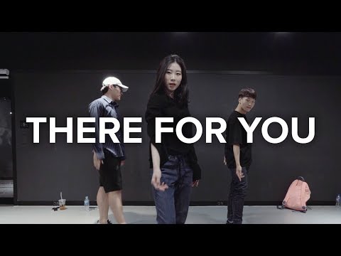 There For You - Martin Garrix & Troye Sivan / Beginner's Class