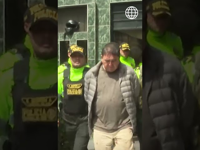 DESVELADOS | Nuevas imágenes del impacto de lujoso auto en restaurante "El Charrúa" | #shorts
