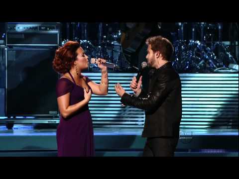 Pablo Alborán Demi Lovato - Solamente Tú Live