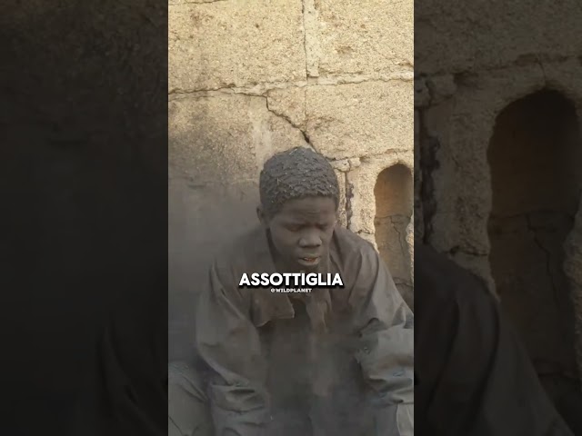 La storia incredibile dell'uomo che vive nel carbone!