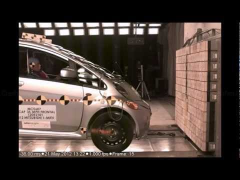 Відео крах тест Mitsubishi I-Mite з 2009 року