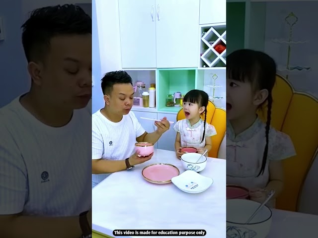 父親正在玩過家家遊戲 #shortsvideo