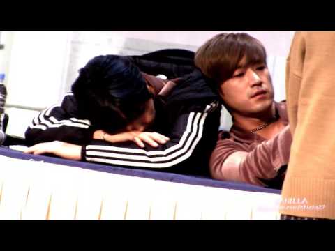 170122 신화 롯데월드몰 팬 사인회 - 신혜성