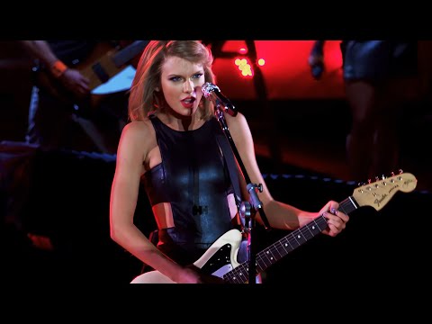 Taylor Swift - We Are Never Ever Getting Back Together (1989 World Tour) (4K)