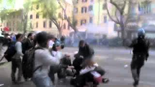 Guerriglia fra manifestanti e forze dell'ordine su via Veneto