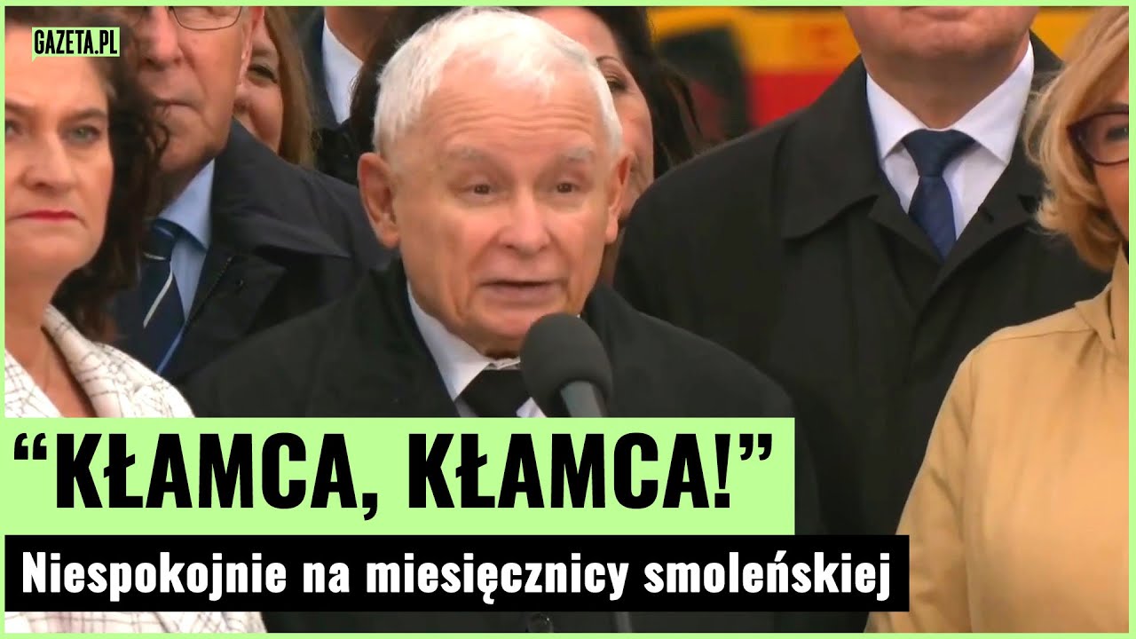 Качиньский утонул на Смоленском ежемесячном поминальном мероприятии. Он напал на правительство | Gazeta.pl