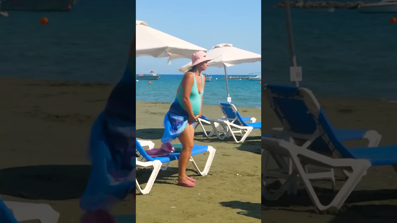 Stay cool and enjoy the sun with these summer hacks! 👙