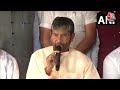 Bihar NDA में बवाल, Chirag Paswan को तरजीह मिलते ही भड़के Pashupati Paras | Loksabha Election  - 01:52 min - News - Video