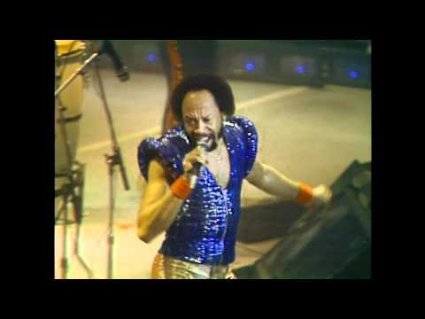 Earth, Wind & Fire Live 1981 " Let's Groove "