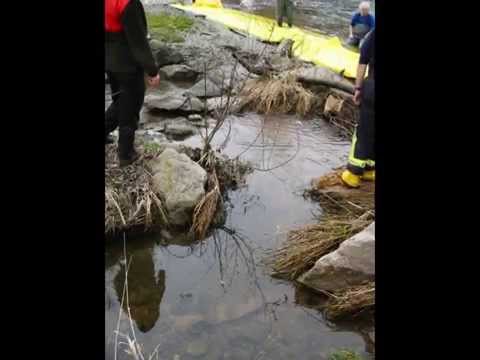 Bachstauen, Wassersperre, Hochwasserschutz, Löschwasserstaustelle, Oelsperre,
