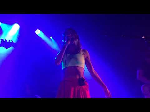 Pumarosa - Red (live in Bristol, Dec ‘17)