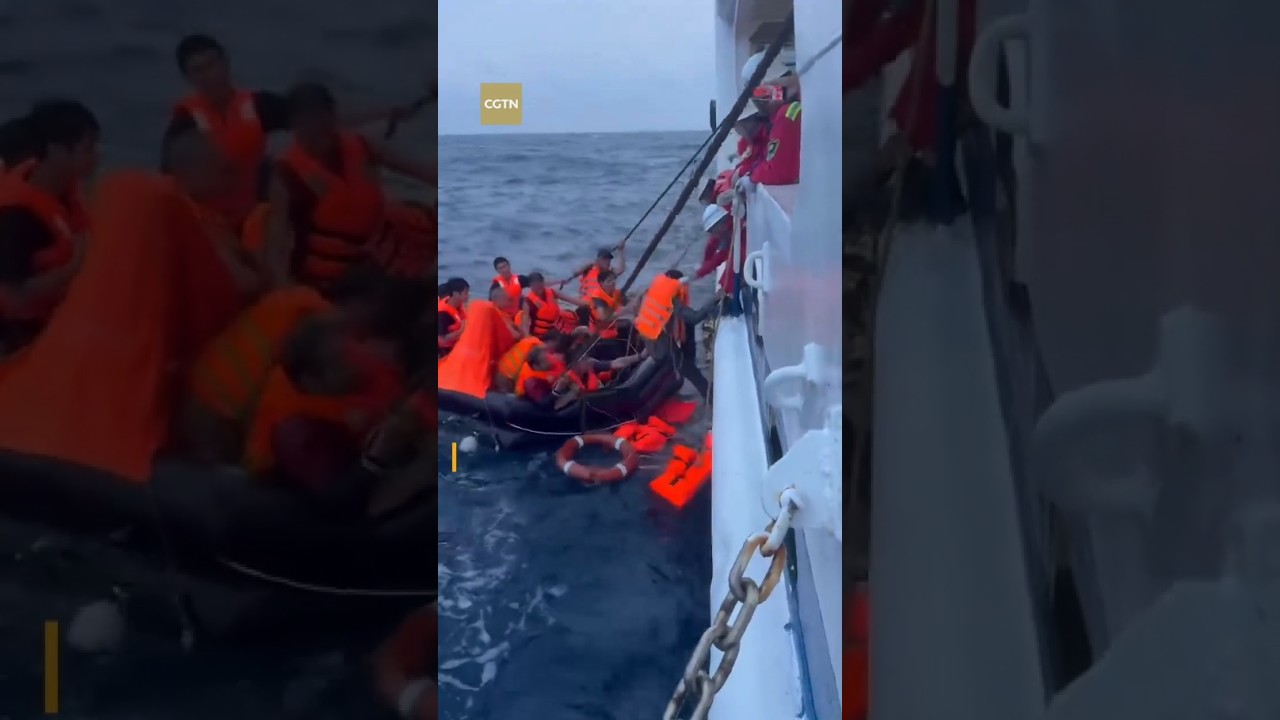 44 personnes secourues et 18 autres disparues après la détresse d'un navire de pêche vietnamien