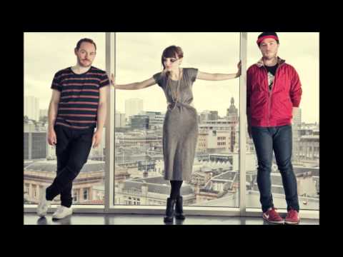 Chvrches - You Caught The Light
