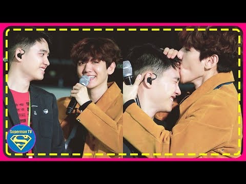 Winning the 'Best Couple Award' at Recent Event, EXO Baekhyun & D.O Shared an Intense Forehead Kis s
