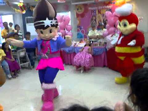 Jollibee vs Twirlie showdown ( baby , telephone and tik tok song ...