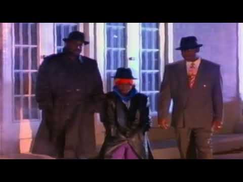wwe smackdown fist a real gangsta ass nigga plays his cards right