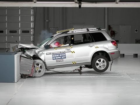 Video Crash Test Kia Cerato (Spectra) Hatchback 2008 - 2009