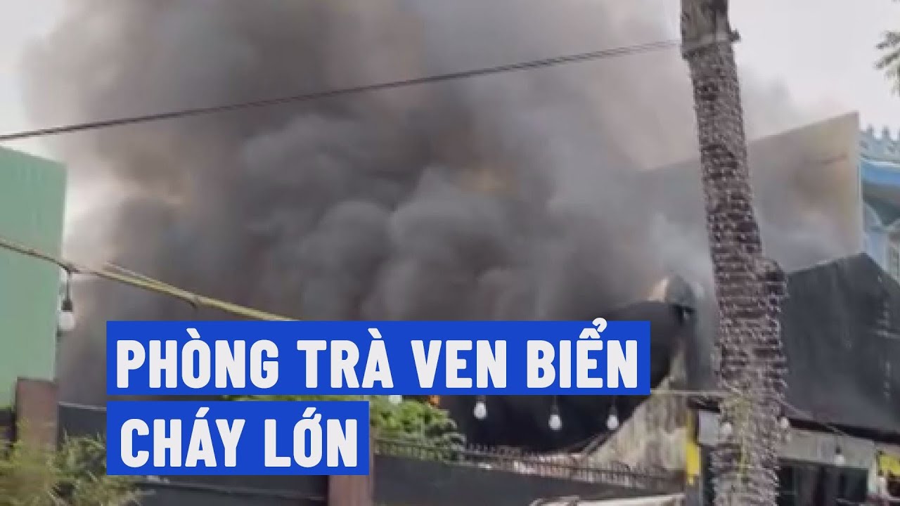 Khói lửa bao trùm phòng trà "hát cho nhau nghe" ven biển Đà Nẵng