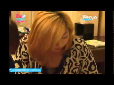 f(x) - Sulli's hand breaks