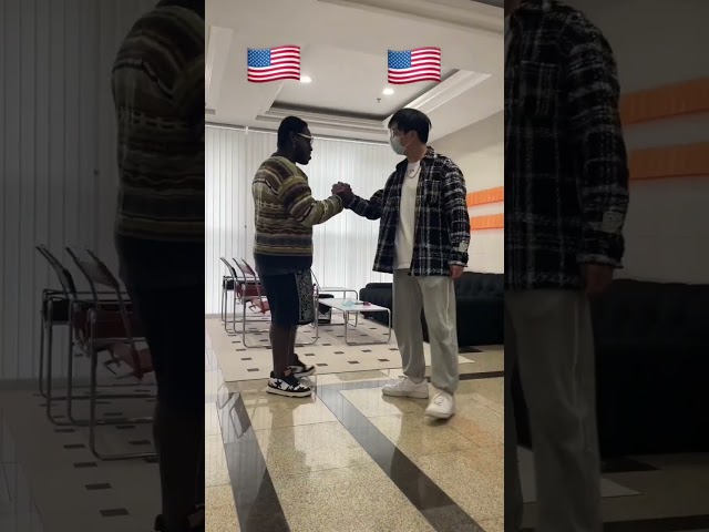 Got any special hand shakes with your friends？