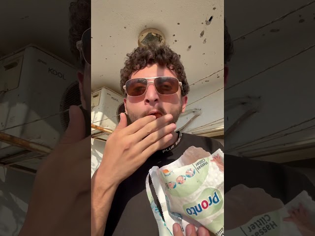 ما تخلي حدا يكشفك