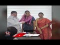 Minister Ponnam Prabhakar Felicitated Gold Medalist Shooter Sonali | V6 News  - 00:23 min - News - Video