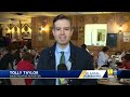 Veterans treated to free Thanksgiving meal  - 01:45 min - News - Video