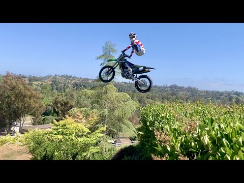 Slay The 4th - Behind The Scenes W Axell Hodges