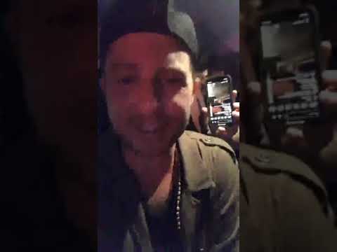 Ryan's livestream in Seoul
