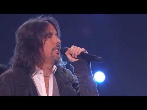 Foreigner & Nate Ruess perform