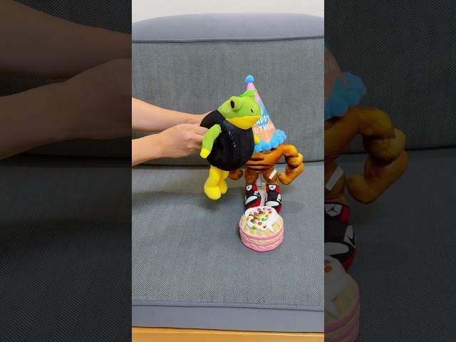 cockroach on the cake