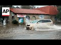 Las tormentas azotan California con inundaciones