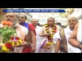 Narasimhan visits Vijayawada Kanaka Durga temple