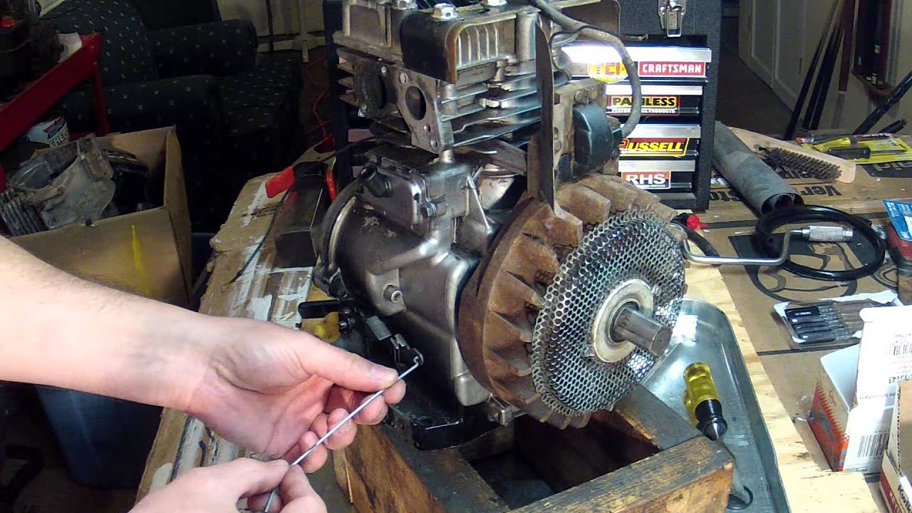 Briggs and Stratton 5HP - Carburetor Linkage Setup ... poulan 14 5hp wiring diagram 