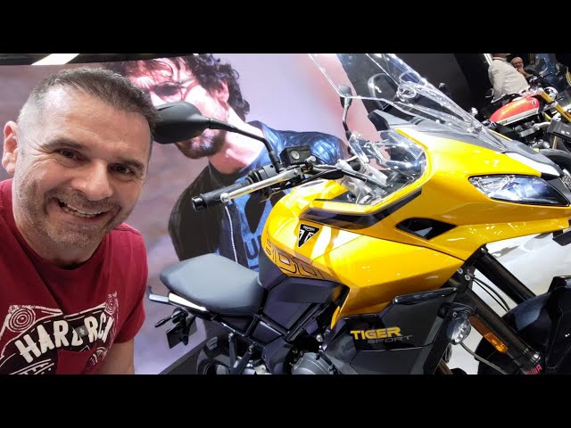 Triumph Tiger Sport 800 - A jövő záloga - Milano EICMA motorkiállítás