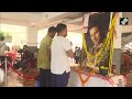Zubeen Garg Death News | Fans Pay Tribute To Singer Zubeen Garg In Assam’s Guwahati - 04:36 min - News - Video