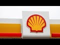 Shell cuts low-carbon jobs, scales back hydrogen business