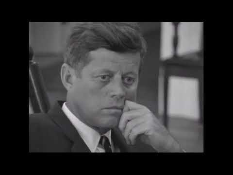 Crisis: Behind a Presidential Commitment'