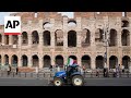 Italian farmers protest reaches the Colosseum